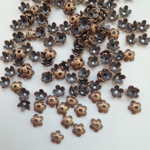 Fém gyöngykupak - 6mm - vörösréz szín - 50 db / csomag, Kellékek & szerszámok, Gyöngyfűzés kellékek, Gyöngykupak, , MESKA