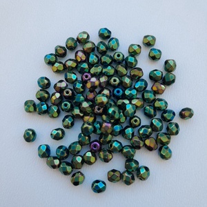 Cseh csiszolt üveggyöngy - 4mm - 100 db / csomag - szivárványos zöld, Kellékek & szerszámok, Gyöngyfűzés kellékek, Üveggyöngy, Ékszerkészítés, MESKA