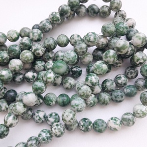 Jade zöld pettyes szál - 8mm (44db / szál) - kellékek & szerszámok - ásvány alapanyag - ásványfüzér - Meska.hu