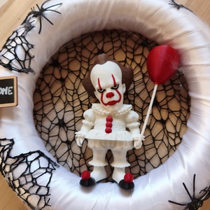 AZ, a bohóc-kopogtató - otthon & életmód - dekoráció - halloween - halloweeni ajtódíszek és ablakdíszek - Meska.hu