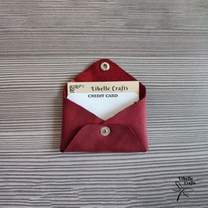 Sötét piros egyfakkos kártyatartó - táska & tok - pénztárca & más tok - kártyatartó & irattartó - Meska.hu