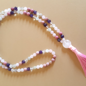 Spirituális Nő ásvány mala  ébreszd fel a benned rejlő női erőt - kellékek & szerszámok - ásvány alapanyag - ásványfüzér - Meska.hu