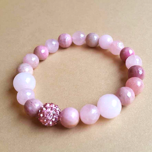 Szerelem  Ásványkarkötő rózsakvarccal és thulittalAjándék ötlet, akár Karácsonyra, Szülinapra, Évfordulóra, Ékszer, Karkötő, Ásványkarkötő, Ékszerkészítés, MESKA