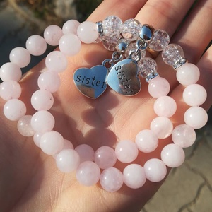  Pink sister medálos ásványkarkötő  - ékszer - karkötő - charm karkötő - Meska.hu