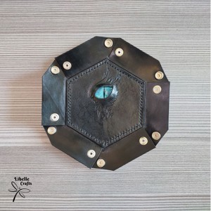 Hatszögletű sárkányszemes kockadobó tálca - játék & sport - táblajáték és kártyajáték - társasjátékok - dobókocka - Meska.hu