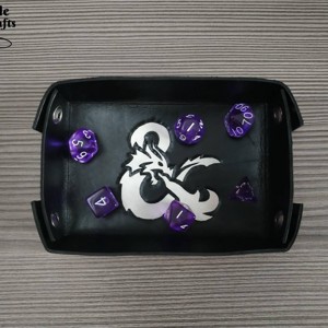 Dungeons and Dragons kockadobó tálca - játék & sport - táblajáték és kártyajáték - társasjátékok - dobókocka - Meska.hu