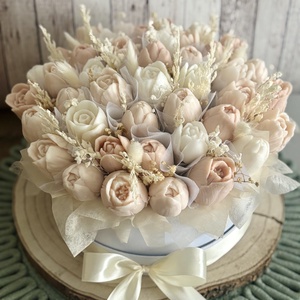 Illatos tulipán gyertya virágbox több méretben, anyák napjára, pedagógusnapra, szülőköszöntő ajándéknak, Otthon & Életmód, Gyertya, illat, aroma, Gyertya, Gyertya-, mécseskészítés, MESKA