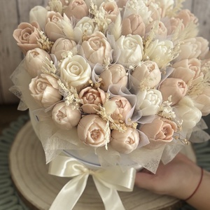 Illatos tulipán gyertya virágbox több méretben, anyák napjára, pedagógusnapra, szülőköszöntő ajándéknak - otthon & életmód - gyertya, illat, aroma - gyertya - Meska.hu