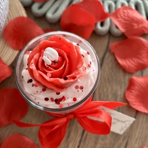 Rózsa illatgyertya pohárban Valentin napra, anyák napjára, nőnapra, pedagógus napra többféle színben - otthon & életmód - gyertya, illat, aroma - gyertya - Meska.hu