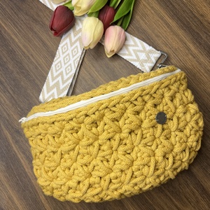 Horgolt övtáska - táska & tok - övtáska - Meska.hu