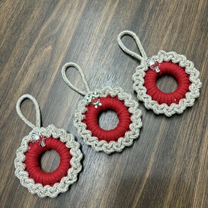 Horgolt karácsonyfadísz - karácsony - karácsonyi lakásdekoráció - karácsonyfadíszek - Meska.hu