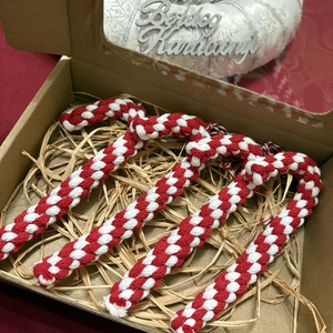 Makramé cukorkabot - karácsony - karácsonyi lakásdekoráció - karácsonyfadíszek - Meska.hu