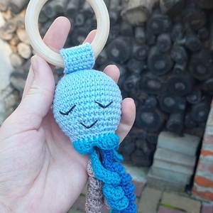 Mini polip csörgő-kék - Meska.hu