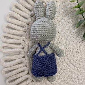 Horgolt nyuszi - játék & sport - plüssállat & játékfigura - nyuszi - Meska.hu