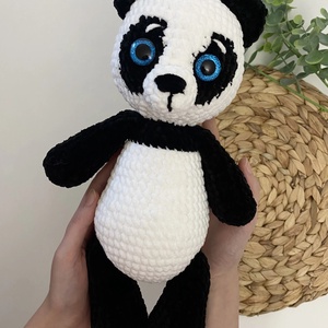 Horgolt pandamaci - játék & sport - plüssállat & játékfigura - maci - Meska.hu