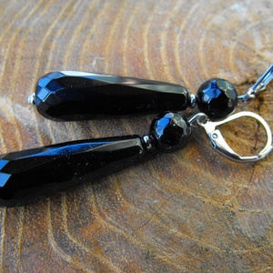 Fekete ónix, elegáns, csini fülbevaló - Meska.hu