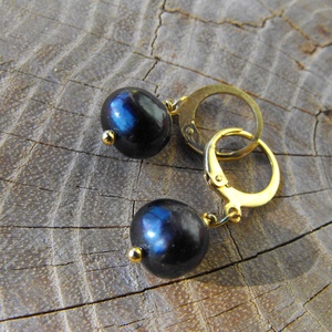 Fekete tenyésztett gyöngy  acél fülbevaló - ékszer - fülbevaló - lógó fülbevaló - Meska.hu