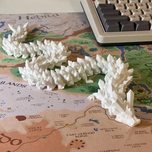 Articulated Shardscale Dragon � 50 cm-es mozgatható kristálysárkány figura � 3D nyomtatott - otthon & életmód - dekoráció - dísztárgy - Meska.hu