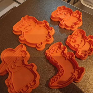 Peppa Pig Sütikiszúró és Bélyegző Készlet � Peppa, George, Mummy és Daddy Pig � 3D nyomtatott - otthon & életmód - konyhafelszerelés, tálalás - sütés, főzés - sütikiszúró - Meska.hu