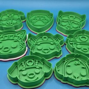 Paw Patrol Gyurma Bélyegző és Sütikiszúró Készlet � Mancs Őrjárat 8 darabos pack � 3D nyomtatott, Otthon & Életmód, Konyhafelszerelés, tálalás, Sütés, főzés, Sütikiszúró, Mindenmás, MESKA