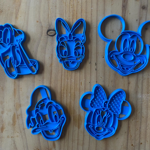 Disney Sütikiszúró Készlet � Mickey Mouse, Minnie és más Disney figurák � 3D nyomtatott - Meska.hu