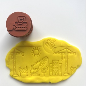 Építkezési / Járműves Dombornyomó Henger � Construction Themed Texture Roller � Gyurma és Sütemény Mintázó � 3D nyomtato - otthon & életmód - papír, írószer - pecsétek - gyurmapecsét - Meska.hu