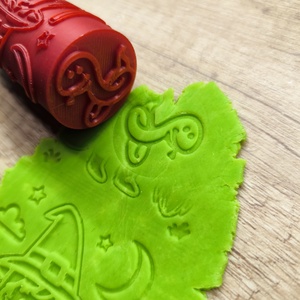 Halloween Boszorkányos Dombornyomó Henger �  Gyurma és Sütemény Mintázó � 3D nyomtatott - otthon & életmód - konyhafelszerelés, tálalás - sütés, főzés - sütikiszúró - Meska.hu