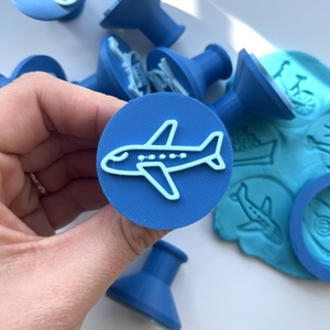 Járműves Gyurma Bélyegző és Sütikiszúró Készlet 2 Repülő Hőlégballon - otthon & életmód - konyhafelszerelés, tálalás - sütés, főzés - sütikiszúró - Meska.hu