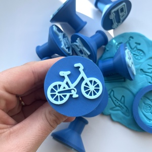 Járműves Gyurma Bélyegző és Sütikiszúró Készlet 2 Repülő Hőlégballon - otthon & életmód - konyhafelszerelés, tálalás - sütés, főzés - sütikiszúró - Meska.hu