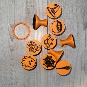 Halloween pecsételő és kiszúró készlet � gyurmához, homokhoz, tésztához - otthon & életmód - dekoráció - halloween - halloweeni sütikiszúrók - Meska.hu