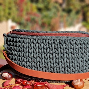Horgolt övtáska és crossbody táska - táska & tok - kézitáska & válltáska - vállon átvethető táska - Meska.hu