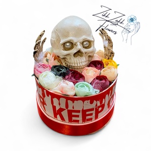 Koponyás virágdoboz - otthon & életmód - dekoráció - halloween - halloweeni asztaldísz - Meska.hu