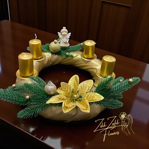 Adventi koszorú  arany gyertyák, arany amarillisz virággal - karácsony - adventi díszek - adventi koszorú - Meska.hu