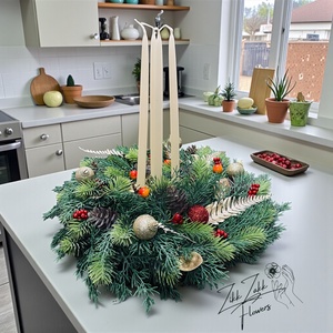 Nagy, dús adventi koszorú hosszú gyertyákkal - karácsony - adventi díszek - adventi koszorú - Meska.hu
