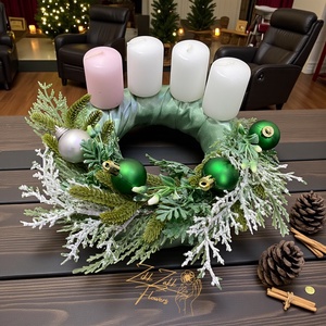 Zöld pasztell adventi koszorú pasztell gyertyákkal - karácsony - adventi díszek - adventi koszorú - Meska.hu