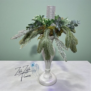 Ezüst gyertyatartós, eukaliptuszos asztaldísz - karácsony - adventi díszek - adventi asztaldísz - Meska.hu