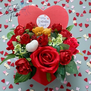 Nagy szív dobozos rózsakompozíció macipárral - Meska.hu