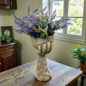 Kéz Formájú virág  Kaspó Kompozíció - Meska.hu