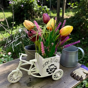 Tavaszi Tulipán Kompozíció � Vintage Biciklis Kaspó - Meska.hu