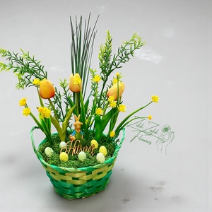 Húsvéti Tulipán Kompozíció � Zöld Kosárban - ünnepi díszek, dekorációk - húsvéti díszek és dekorációk - húsvéti asztaldíszek - Meska.hu