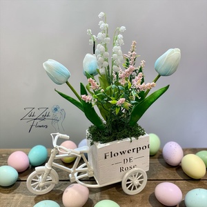 Vintage Biciklis Virágtartó � Tavaszi Kompozíció - Meska.hu