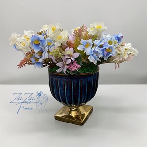 Kék Talpas Tavaszi Virágkompozíció - otthon & életmód - dekoráció - asztal és polc dekoráció - asztaldísz - Meska.hu