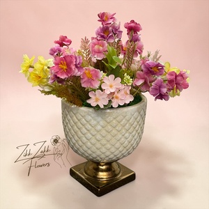 Krém Talpas Tavaszi Virágkompozíció - otthon & életmód - dekoráció - asztal és polc dekoráció - asztaldísz - Meska.hu