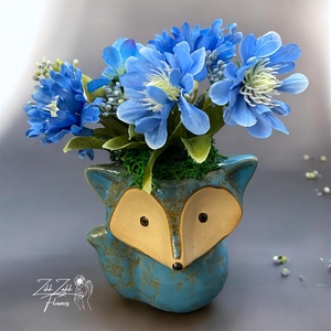 Kék virág kompozíció róka kaspóban, Otthon & Életmód, Virágdekoráció, Virágdíszek, Asztali virágdísz, , MESKA