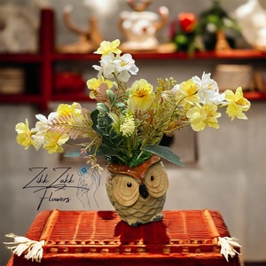 Sárga virág kompozíció bagoly kaspóban - otthon & életmód - dekoráció - asztal és polc dekoráció - asztaldísz - Meska.hu