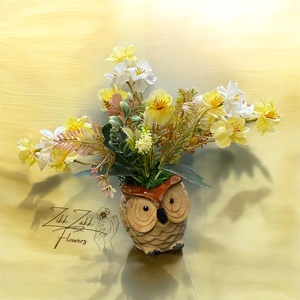 Sárga virág kompozíció bagoly kaspóban - otthon & életmód - dekoráció - asztal és polc dekoráció - asztaldísz - Meska.hu