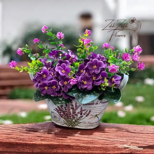 Ibolya kompozíció levendulás fém kaspóban - Meska.hu