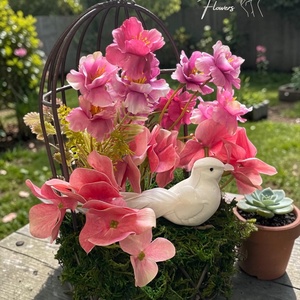 Madaras virágkompozíció kalitkában � rózsaszín örök virágokkal - otthon & életmód - dekoráció - asztal és polc dekoráció - asztaldísz - Meska.hu