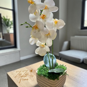 Örök orchidea kompozíció pöttyös virágokkal � bézs kaspóban - otthon & életmód - virágdekoráció - virágdíszek - asztali virágdísz - Meska.hu