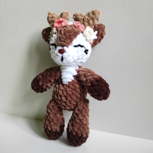 Horgolt rénszarvas virágokkal amigurumi - játék & sport - plüssállat & játékfigura - más figura - Meska.hu